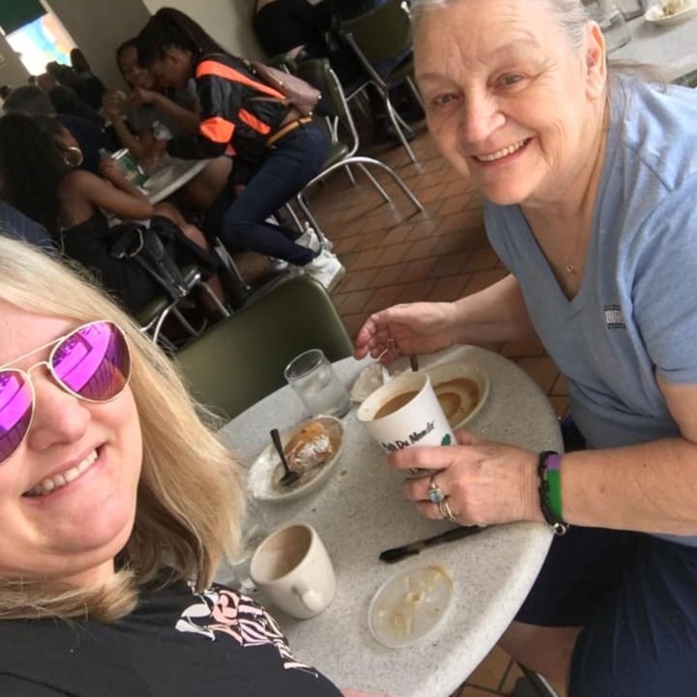 Meet your Posher, Clare